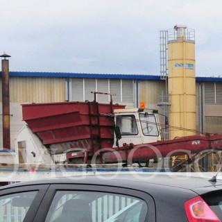 Morte dell'operaio dopo 18 mesi dall'incidente, imprenditrice a processo