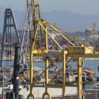 Porto di Livorno più sicuro: calano gli infortuni sul lavoro