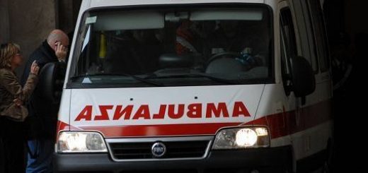 Operaio muore travolto da magnete nel Bresciano
